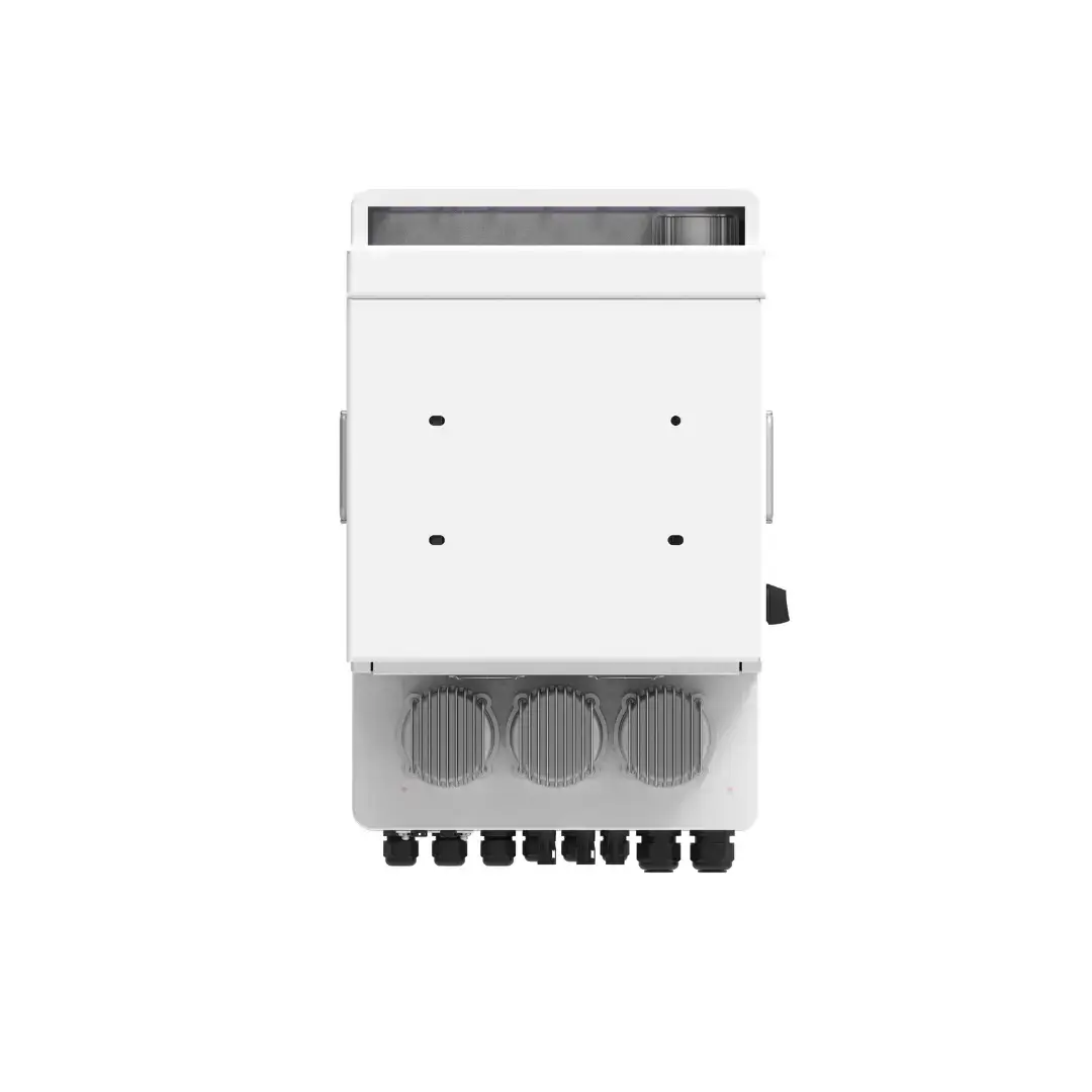 Deye SUN-12K-SG04LP3-EU 12kW 3-Phase Hybrid Inverter – Solar Power - Image 3